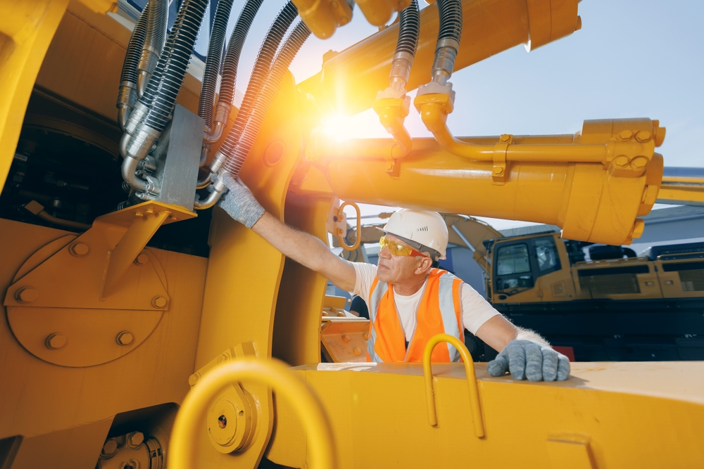Protect your heavy equipment why preventive and tailored maintenance is the way to go