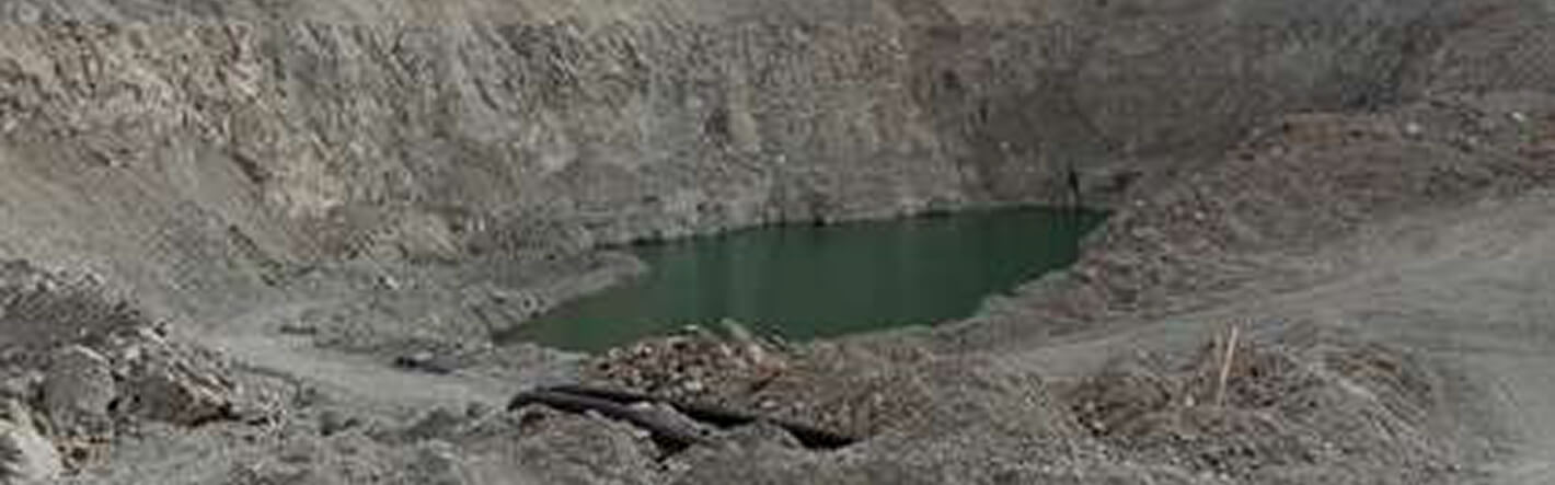 Red chris mine banner image