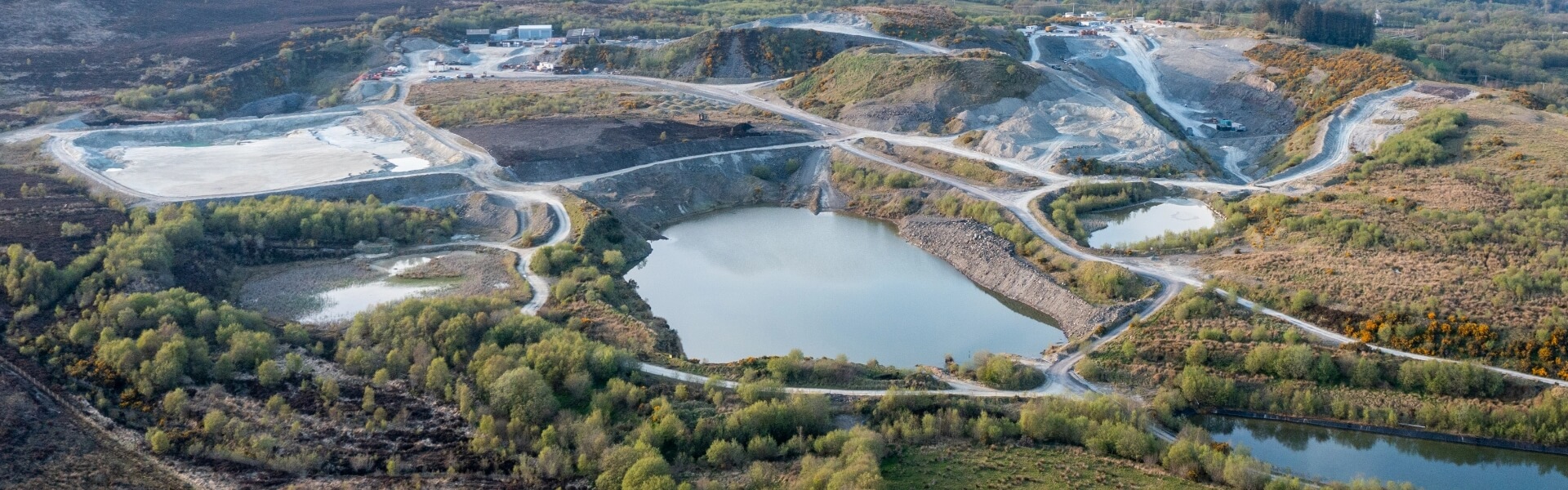 High performance trash banner image